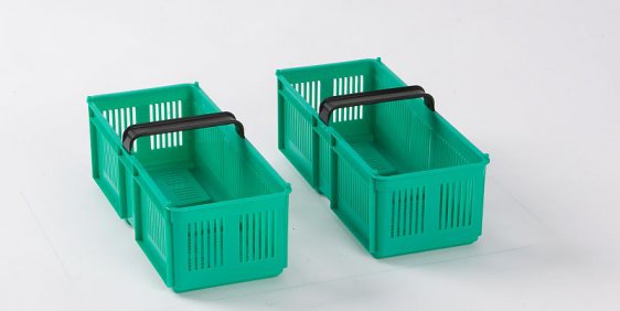 Plastic hampers